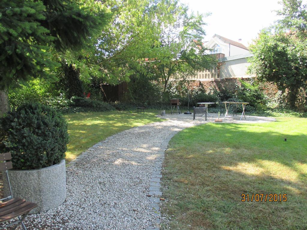 146 Casafante Apartment Regensburg Bagian luar foto